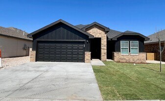 1301 Bajada St in Midland, TX - Building Photo