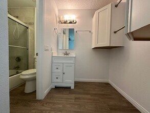 12621 Moordale Cir in Stanton, CA - Building Photo - Building Photo