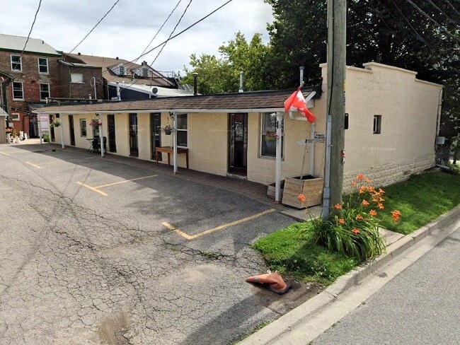 15 Swayne St in Cobourg, ON - Building Photo - Building Photo