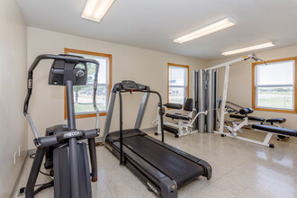 Eagle Landing in Junction City, KS - Building Photo - Interior Photo