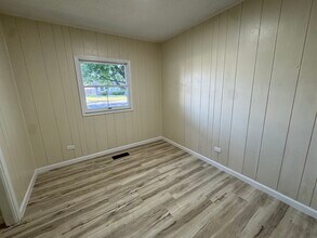 1813 Columbus Blvd in Kokomo, IN - Building Photo - Building Photo