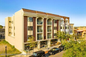 57-61-61 Brighton Ave, Unit 401 in Long Branch, NJ - Building Photo - Building Photo