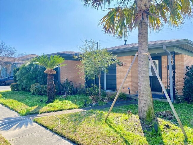 property at 1311 Milam Dr