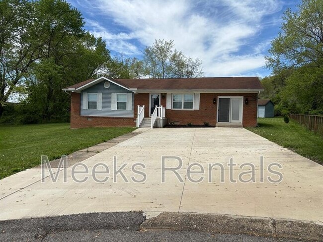 property at 198 Meadow Dr