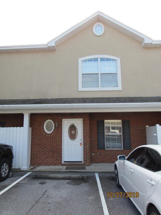 544 Maple Ave in Niceville, FL - Building Photo
