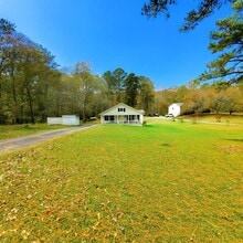 7025 Rico Rd in Palmetto, GA - Building Photo - Building Photo