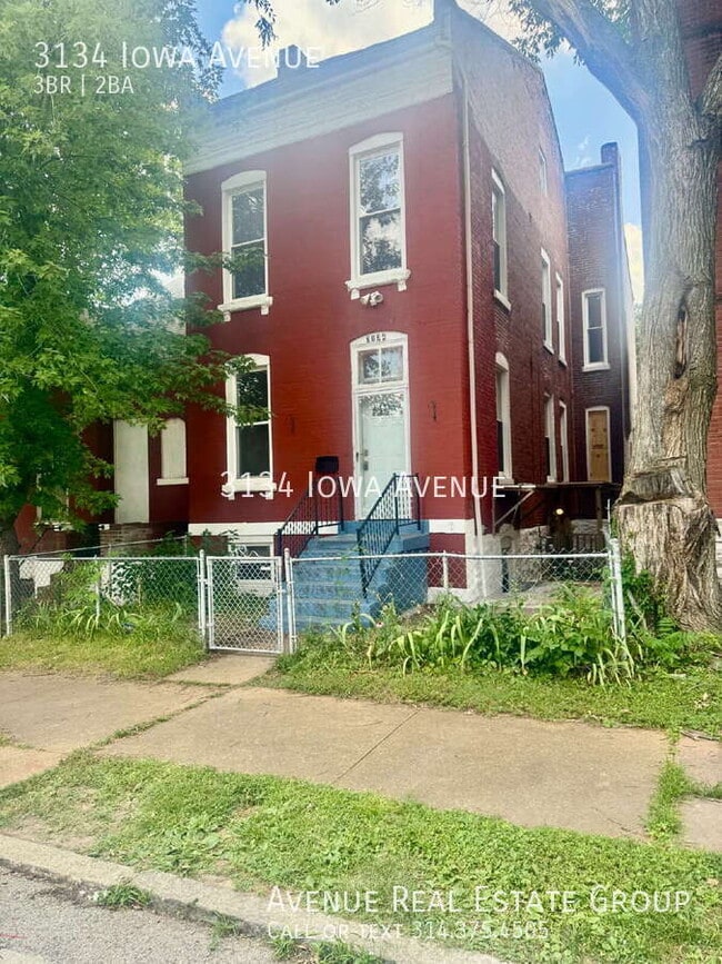property at 3134 Iowa Ave