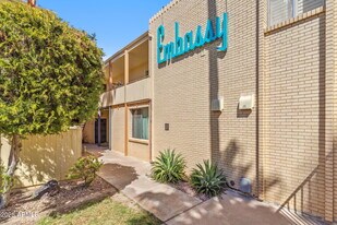 6939 E 3rd St in Scottsdale, AZ - Building Photo