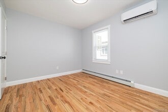 3-18-320 Beach 88th St in Queens, NY - Building Photo - Building Photo