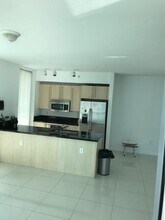79 SW 12th St, Unit 1106-S in Miami, FL - Building Photo - Building Photo