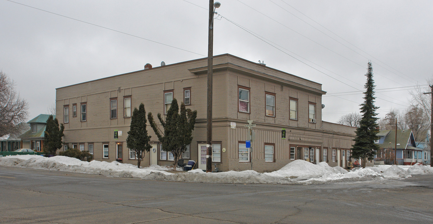 Astor Terrace Apartments in Spokane, WA - Building Photo