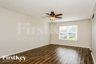 1250 Flintshire Ln in Lake St. Louis, MO - Building Photo - Building Photo