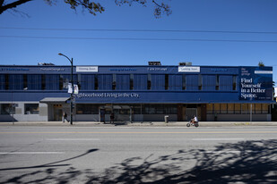 471 E Broadway in Vancouver, BC - Building Photo - Building Photo