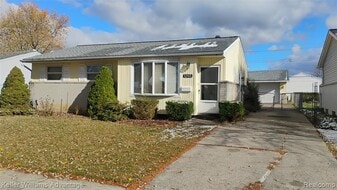 1265 Woodbourne St in Westland, MI - Building Photo