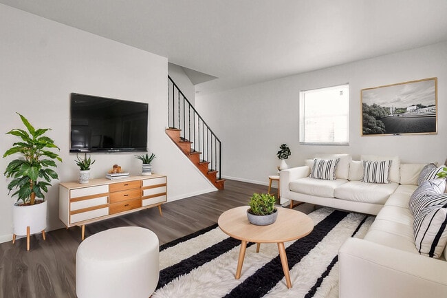 Hamilton Arms Apartments