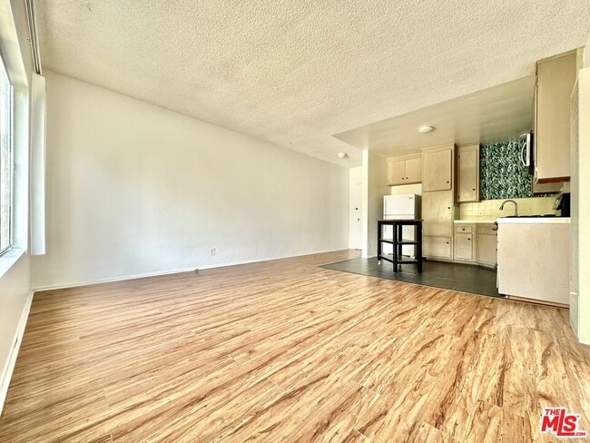 127 Loma Vista St in El Segundo, CA - Building Photo - Building Photo