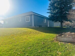 109 Quincy Loop in Kalispell, MT - Building Photo - Building Photo