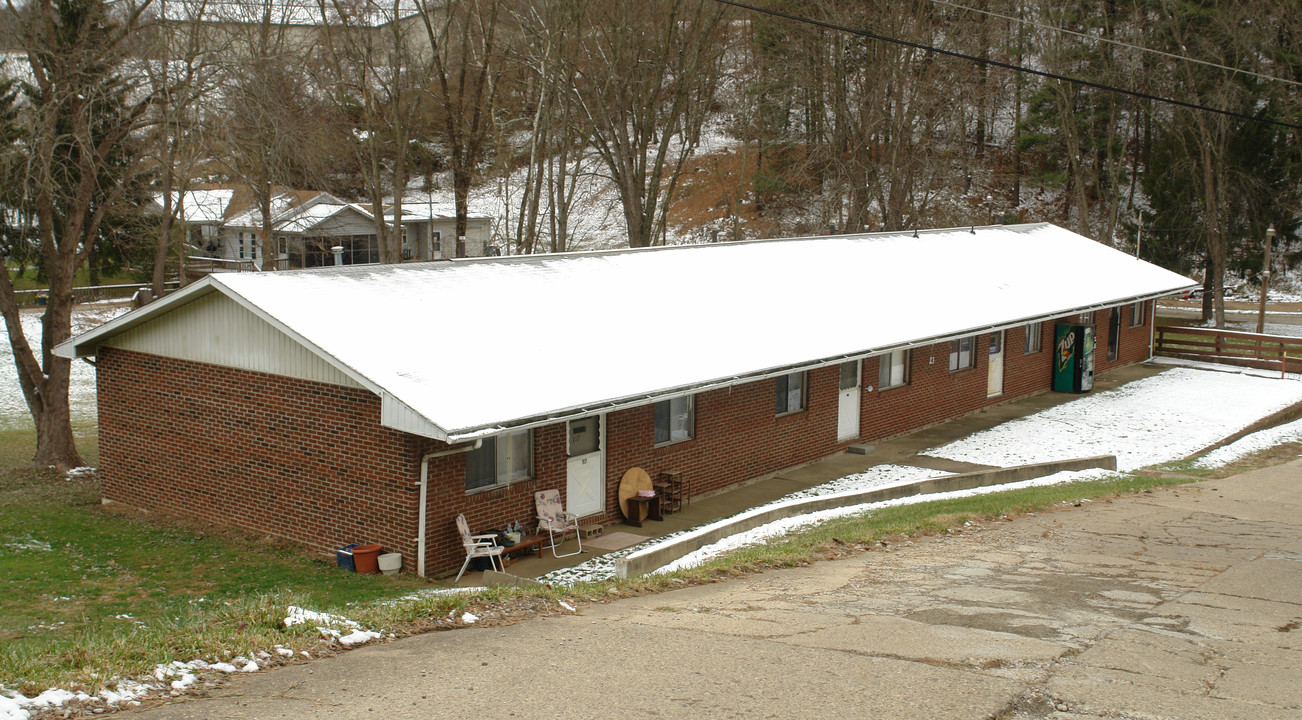 Rosemar Terrace in Parkersburg, WV - Building Photo