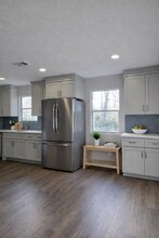 8115 Tall Pine Ln in Orange, TX - Building Photo - Building Photo