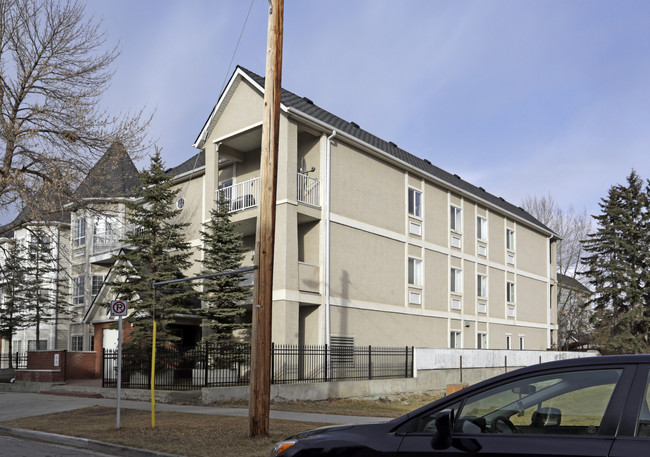 42 6a St NE in Calgary, AB - Building Photo - Primary Photo