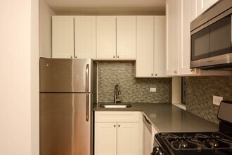 2837 W Palmer St in Chicago, IL - Building Photo - Building Photo