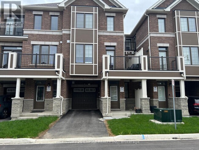 39 Keppel Cir in Brampton, ON - Building Photo - Building Photo