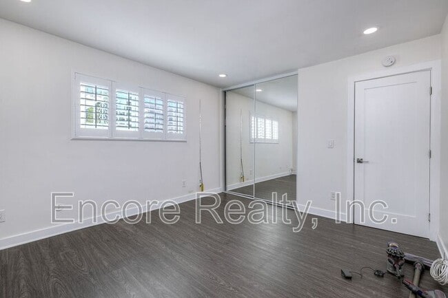 4070 Illinois St in San Diego, CA - Building Photo - Building Photo