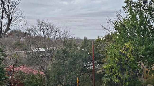 4902 Westview Dr in Austin, TX - Building Photo - Building Photo