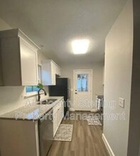 20 SW 5th St in Lake Butler, FL - Building Photo - Building Photo