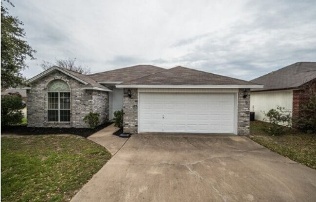 property at 4701 Silver Leaf Ct