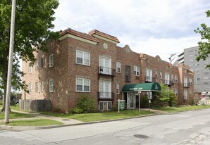 Baltimore Arms Apartments in Tulsa, OK - Building Photo