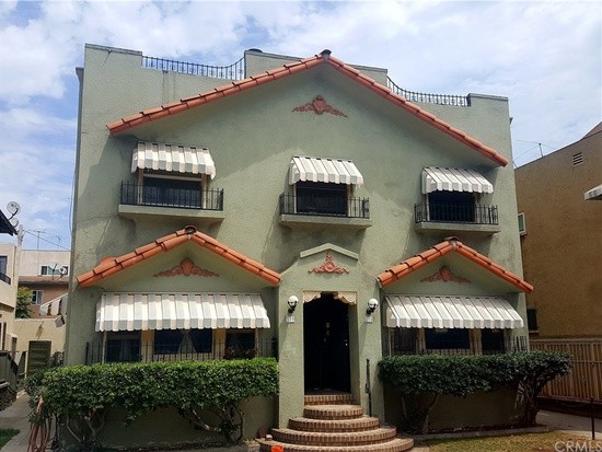 235 W 5th St, Unit 1 in Long Beach, CA - Building Photo