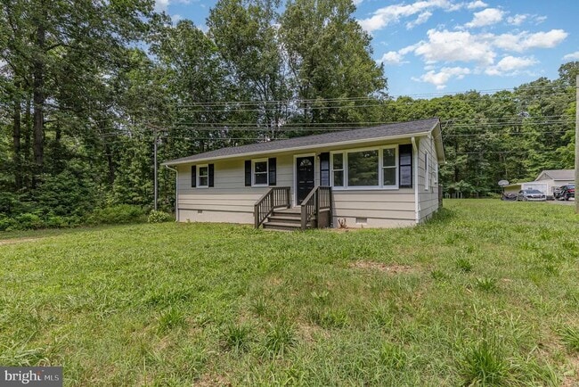 property at 6932 Old Courthouse Rd
