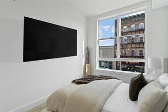 491 Broadway in Bayonne, NJ - Building Photo - Building Photo