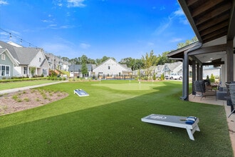 Hayloft Big Creek in Alpharetta, GA - Foto de edificio - Building Photo