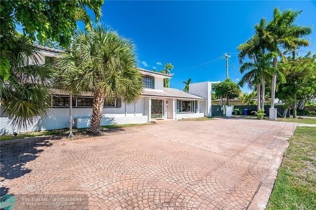 4620 NE 25th Ave in Fort Lauderdale, FL - Building Photo - Building Photo