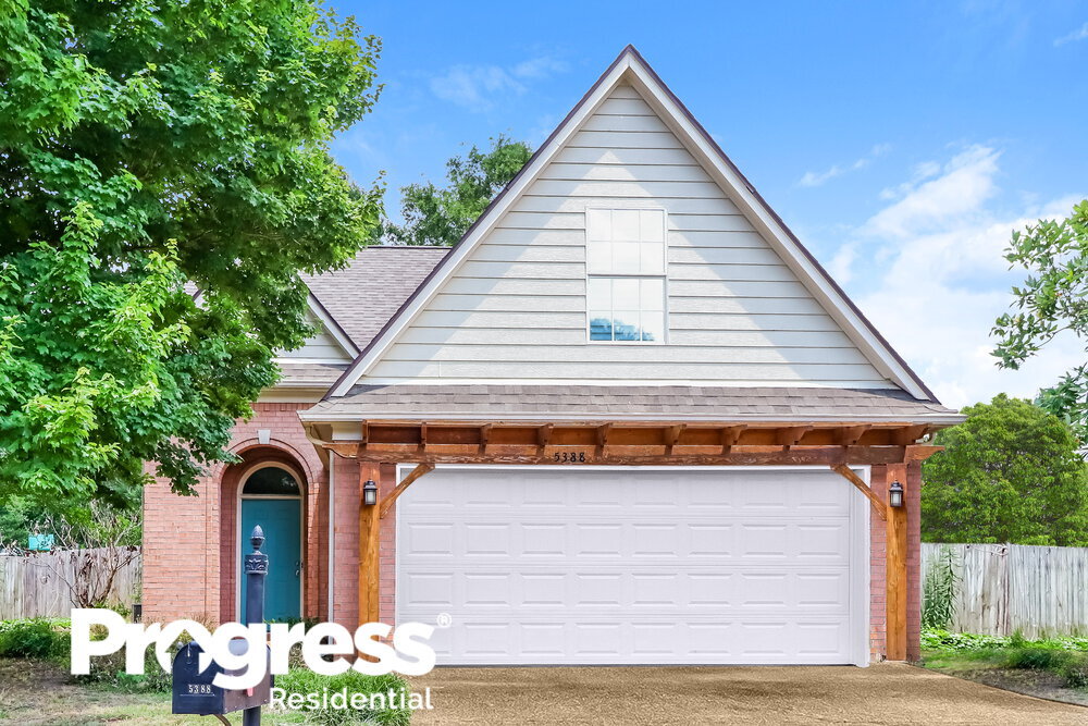 5388 Evening Mist Dr in Arlington, TN - Foto de edificio