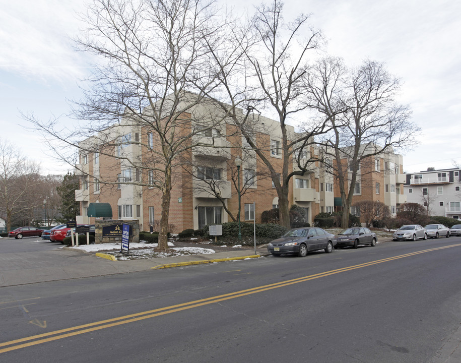 Avalon Glen in Stamford, CT - Foto de edificio