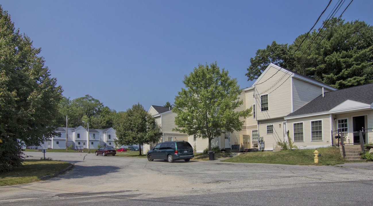 Maritime Apartments in Bath, ME - Foto de edificio