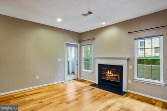 1708 Lake Shore Crest Dr in Reston, VA - Building Photo - Building Photo