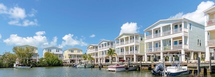 Tarpon Harbour in Marathon, FL - Foto de edificio - Building Photo