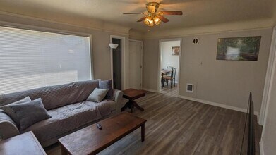 1040 Howard St SE in Salem, OR - Building Photo - Building Photo