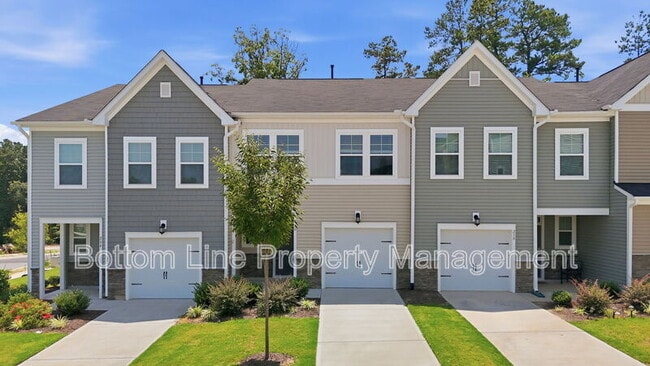 property at 260 Garden Vine Trl