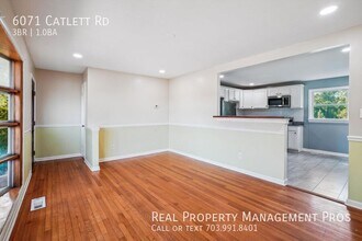6071 Catlett Rd in Bealeton, VA - Building Photo - Building Photo