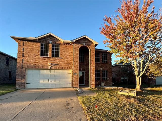 816 White Fields Way in Arlington, TX - Building Photo