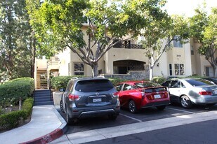 2001 Lakeridge Cir, Unit 2001 Lakeridge Circle in Chula Vista, CA - Building Photo