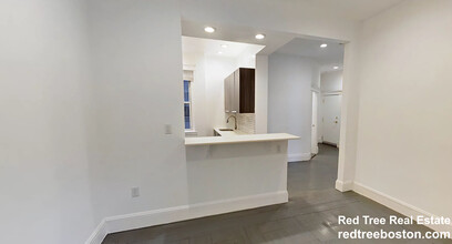 31 Queensberry St, Unit 3 in Boston, MA - Building Photo - Building Photo