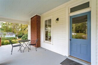 1987 Knight Ct SE in Atlanta, GA - Building Photo - Building Photo