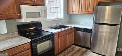 860 Northside Dr E in Statesboro, GA - Building Photo - Building Photo