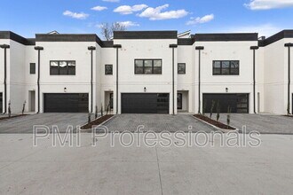 231 S Bilbro Ave in Murfreesboro, TN - Building Photo - Building Photo